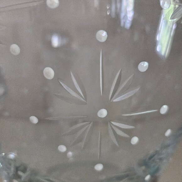 New Gorgeous Celebrations Snowflake Mouth Blown Hand Cut Hand Painted Pitcher - Picture 2 of 12